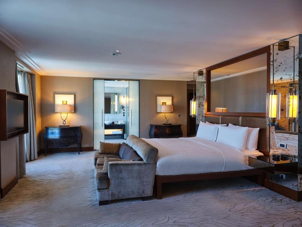 هتل هیلتون باكو